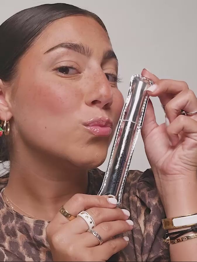 lights, camera, lashes™ platinum mascara